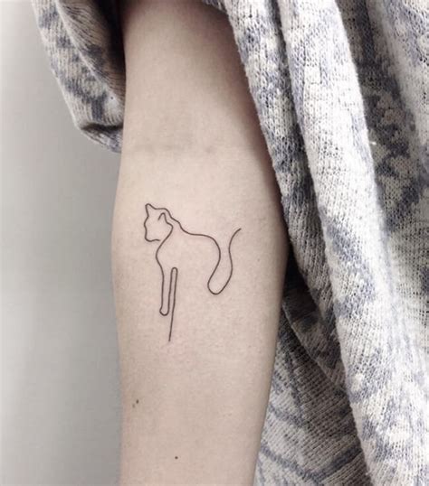 21 Minimalist Tattoo Ideas That Are Tiny But Glorious At The Same Time