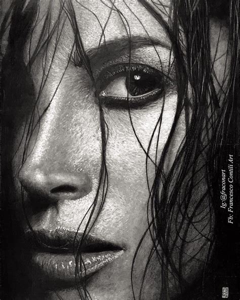 Realistic Graphite And Charcoal Portrait Drawings Portrait Sketches Portrait Drawing