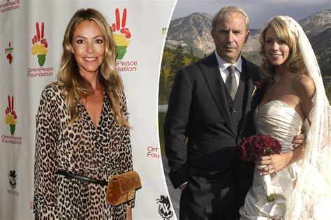 Kevin Costner S Ex Wife Christine Drops Wedding Ring After Filing For