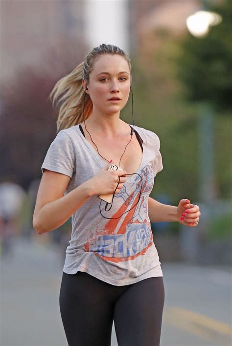 Katrina Bowden Out Jogging In New York Hawtcelebs