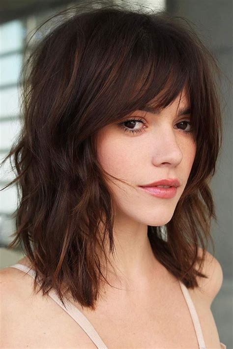 The Best Short Haircuts For Women In 2021 2022 Hairstyles Reverasite
