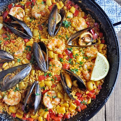Authentic Spanish Seafood Paella Recipe Spain On A Fork