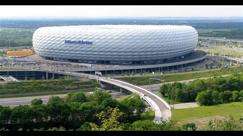 Allianz arena is a football stadium in munich, bavaria, germany with a 70,000 seating capacity for international matches and 75,000 for domestic matches. Allianz Arena Stadium in Munich, Germany | Allianz Arena ...