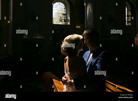 Bride And Groom Illuminated By Light Stock Photo Alamy