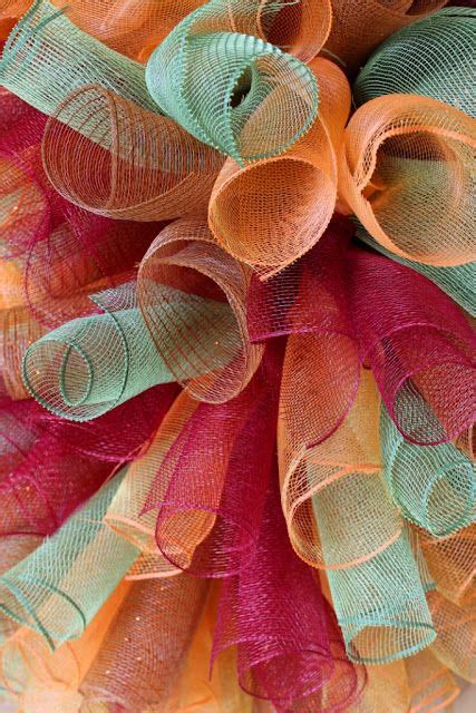 How To Make A Curly Deco Mesh Wreath Miss Kopy Kat Deco Mesh Wreaths