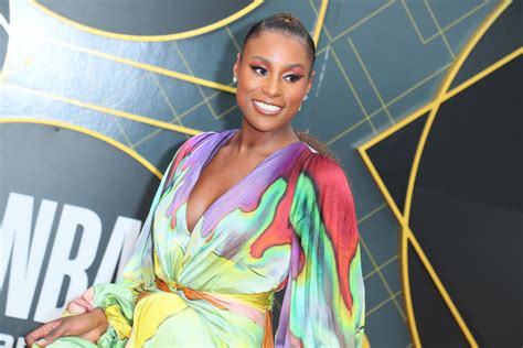 Issa Rae Awarded With The Key To Inglewood