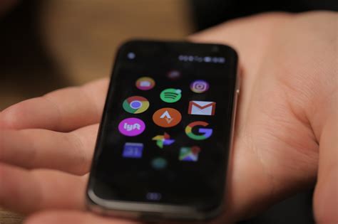 Palm Returns As An ‘ultra Mobile Smartphone