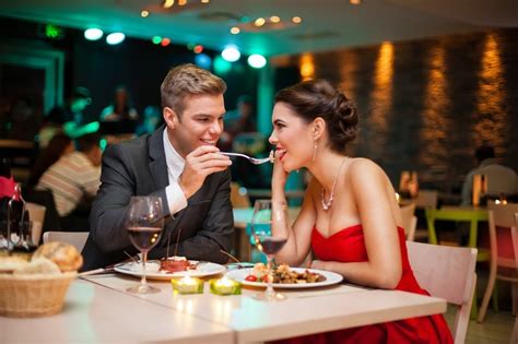 5 Romantic Restaurants In Gatlinburg For Your Next Dinner Date