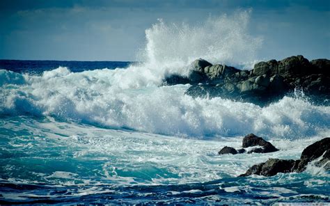 Ocean Wallpaper Crashing Waves Hd Desktop Wallpapers 4k Hd