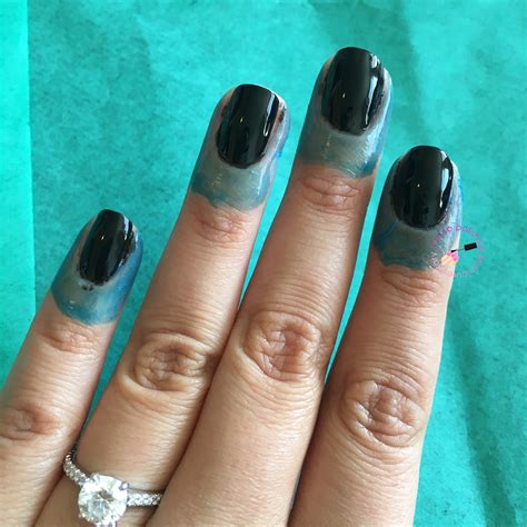 Check spelling or type a new query. Manicure Diary: Chrome Nail Powder Review