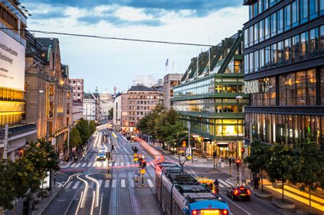 Ljusning Anas På Den Europeiska Fastighetsmarknaden Men Stockholm