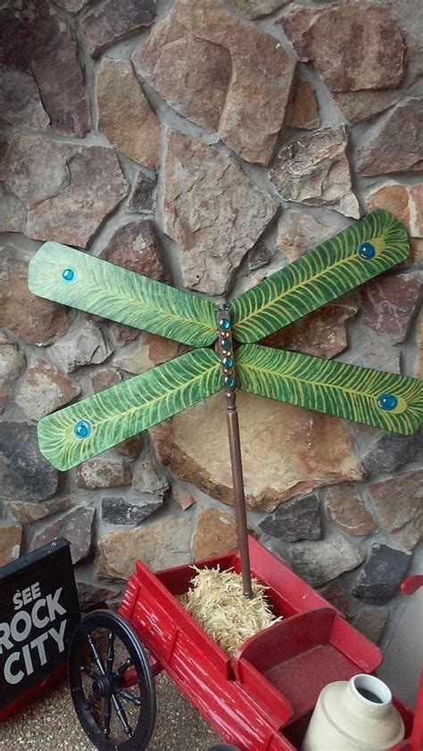 Dragonfly Made From Fan Blades And Spindles Dragonfly Yard Art