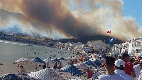 Son daki̇ka i̇zmi̇r haberi̇ haberleri. Son dakika! İzmir'de korkutan yangın! | Gündem Haberleri