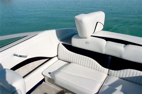 Research Crownline Boats 23 Ss Bowrider Boat On