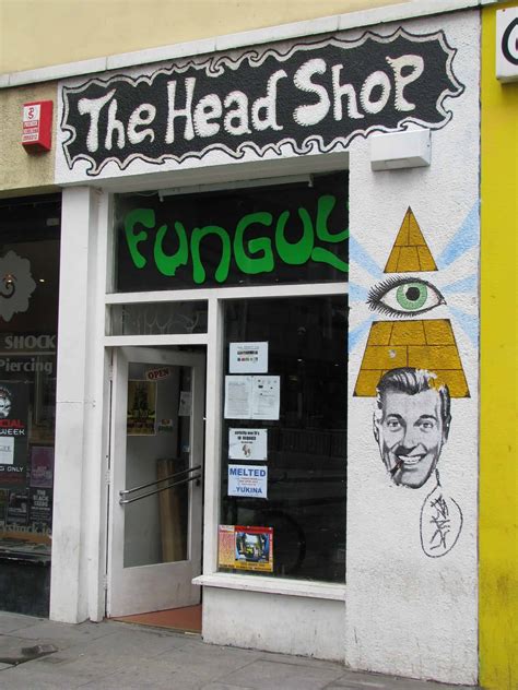 What Is A Head Shop Vapor Vanity