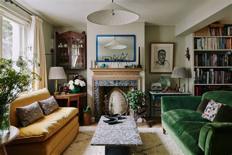 20 Modern Antique Living Room Decoomo