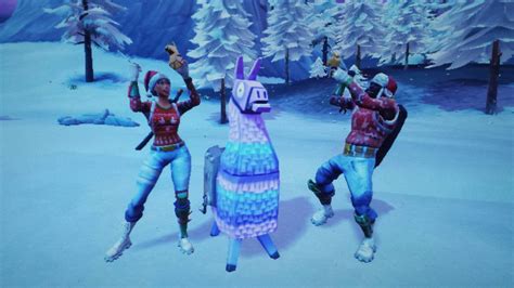 Love Royale Fortography Nog Ops And Yuletide Ranger Fortnite Battle