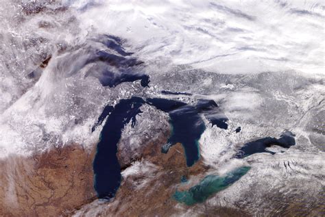 Must See Imagery Of The Great Lakes On Very Rare Clear December Day
