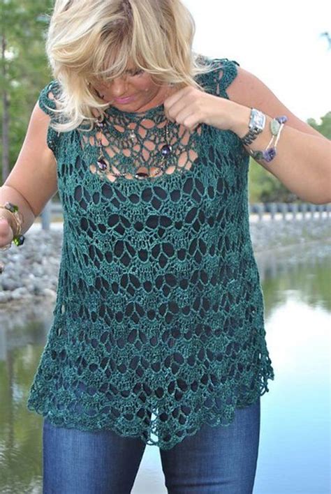 Free Pattern Fabulous And Easy To Crochet Seamless Raglan Top Knit