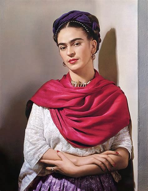 Frida Kahlo Making Her Self Up Dazed