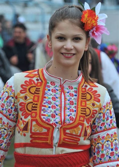 ⭐bulgarian Folklore Costume⭐ Folklore Costumes Around The World