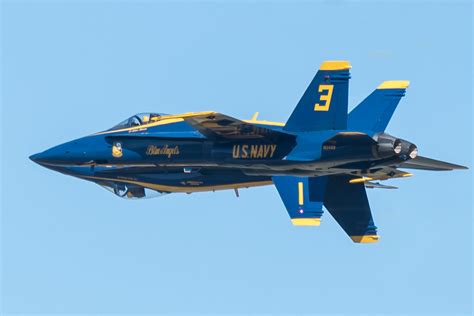 Blue Angels Usn Flight Demonstration Squadron Nas Pensaco Flickr