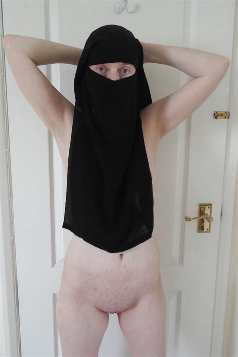 British Wife Naked In Black Niqab Photo 10 16 X3vid Com