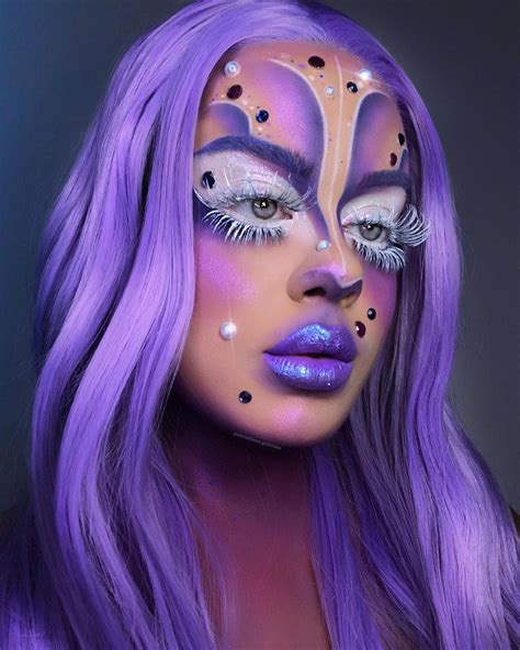 Pin By Ruby On Makeup Art In 2020 Creative Makeup Looks Makeup