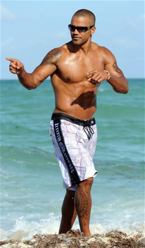 Shemar Moore Hits The Beach In Miami Shemar Moore Photo 30728174