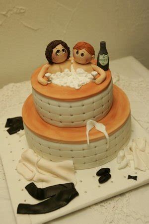 What was the average age of a caveman? Unique Wedding Cake Ideas