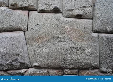 Twelve Sided Stone In The Inca Wall Finest Example Of Inca Masonry And