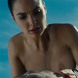 Gal Gadot Hottest Photos Sexy Near Nude Pictures The Best Porn Website