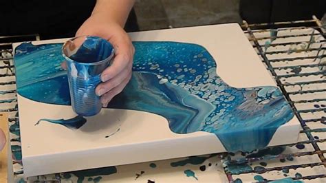 Pin By Peggy Ortiz On Ideas Painting Demonstration Fluid Acrylic