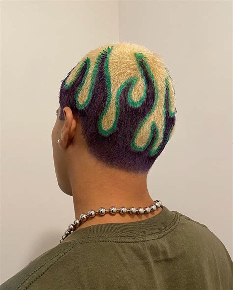 Discover the coolest shaved hairstyles for women that range from bold and daring designs and undercuts to sweet and subtle side cuts and hair shaved hairstyles for women come in many varieties, lengths, and are fit for more occasions than you might believe. ᴄɢ on Twitter in 2020 | Dyed hair men, Shaved hair designs ...