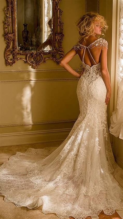 Beautiful Stunning Tulle Sweetheart Neckline Mermaid Wedding Dress With