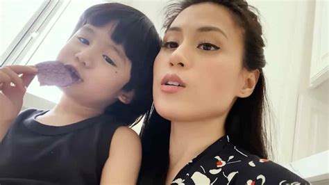 Toni Gonzaga Happy To Be A Mom 247 To Son Seve Pepph
