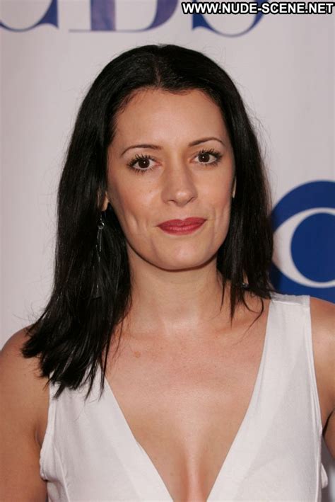 Paget Brewster No Source Posing Hot Babe Sexy Nude Scene Sexy Dress