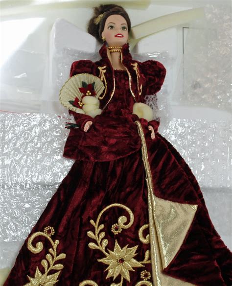 1997 Holiday Ball Porcelain Barbie 18326 Porcelain Red Velvet