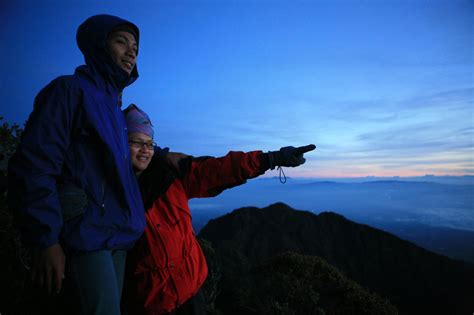 2020 top things to do in valencia. Mt. Dulang-dulang (Lantapan, Bukidnon)