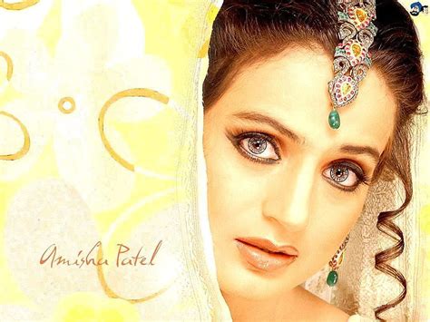 amisha patel [bollywood] woman girl amisha patel indian hd wallpaper peakpx