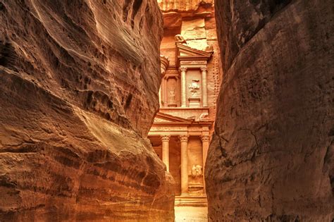 Travel Guide To Petra Jordan