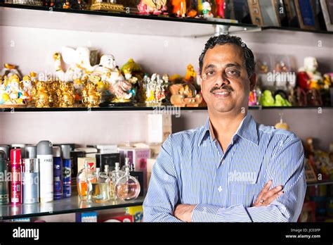 Casual Shopkeeper Hi Res Stock Photography And Images Alamy
