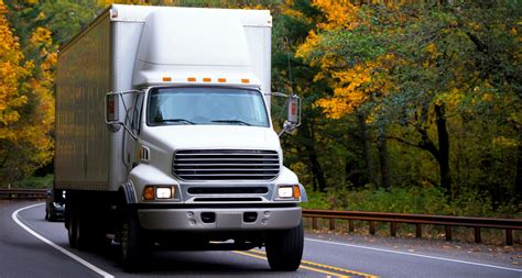 Class B CDL: 4 Things to Know - Drive My Way