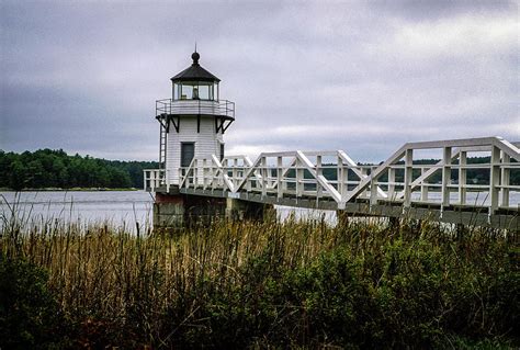 Doubling Point Lighthouse Arrowsic Island Maine Photograph By Mark