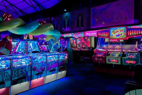 Retro Gaming Bars In Tampa Bay