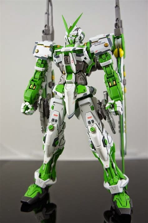 Custom Build 1100 Gundam Astray Green Frame Mars Sobeck Custom