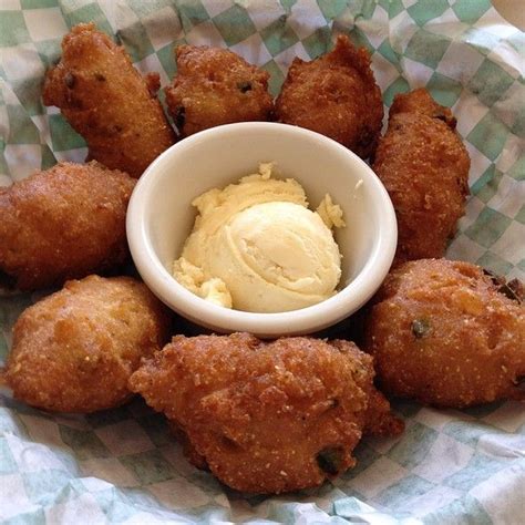 There are 74 calories in 1 hush puppy. Cookout Hush Puppies Calories