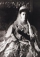 Princess Olga in 1908 | Grand duchess olga, Court dresses, Royal jewels
