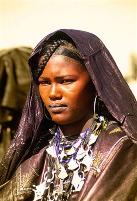 Africa Tuareg Woman At The Festival Aïr Iferouâne Niger ©vicente Méndez African People