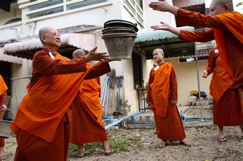 In Pictures Thailands Female Monks Al Jazeera